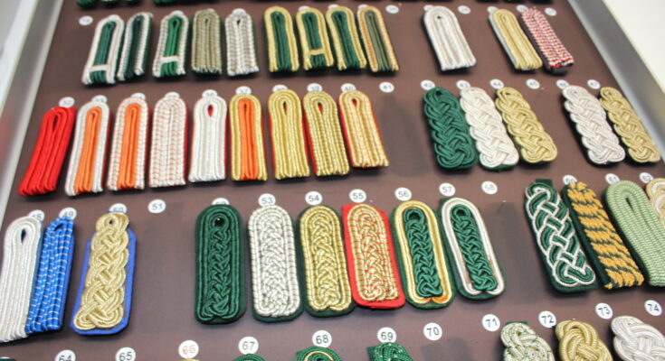 Schulterstücke und Majorsgeflechte für Schützenuniformen und Westen